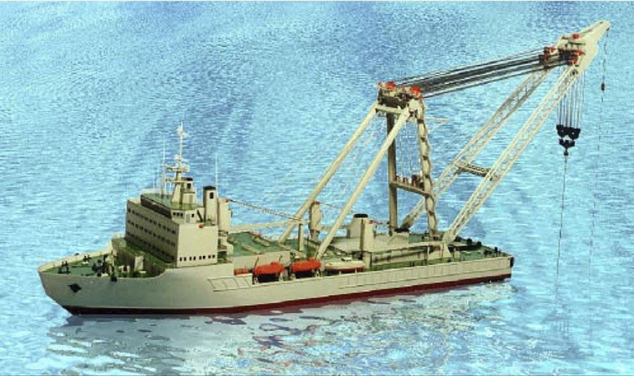 Транспортно-крановое судно с неповоротным краном грузоподъемностью 1600 тонн