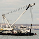 Морской самоходный плавучий кран «Севастополец» грузоподъемностью 140 тонн